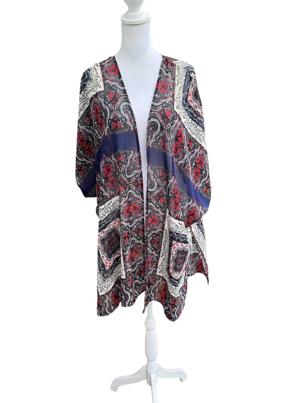 Maurice’s Boho Paisley Open Front Kimono Navy Red & Cream Layering Romantic L/XL